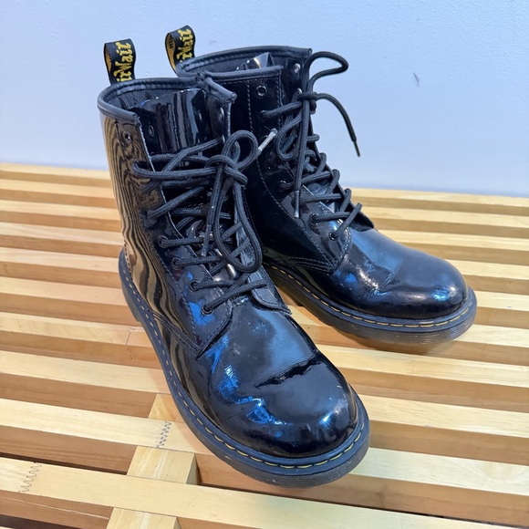 Dr. Martens 1460 Y Originals Patent Leather Boots Side Zipper Women’s Size 7 NEW - Picture 9 of 9